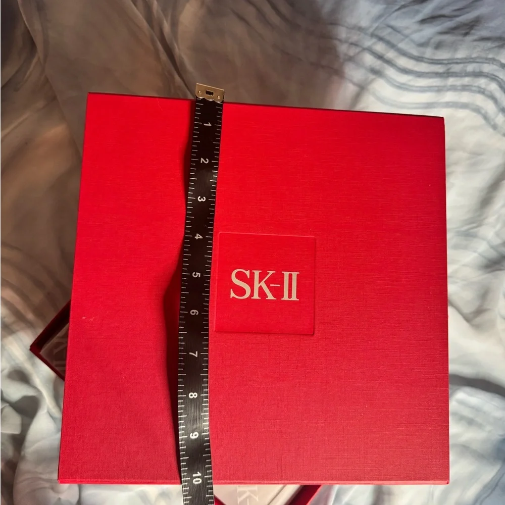 SK-II Skincare Cleansing Oil, Cleanser and 10 treatment masks.
